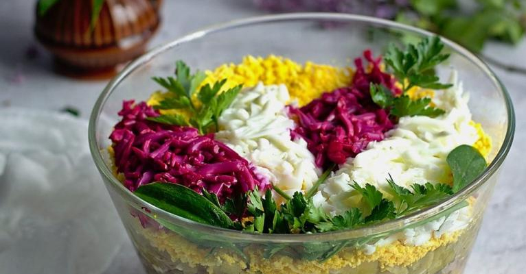 Коронное блюдо на осень — салат «Цветущая сирень»